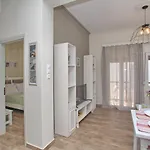 Ioanna's House Apartment