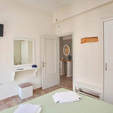 Ioanna's House アパート スコペロス