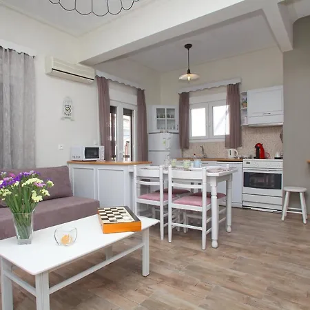 Апартаменты Ioanna's House