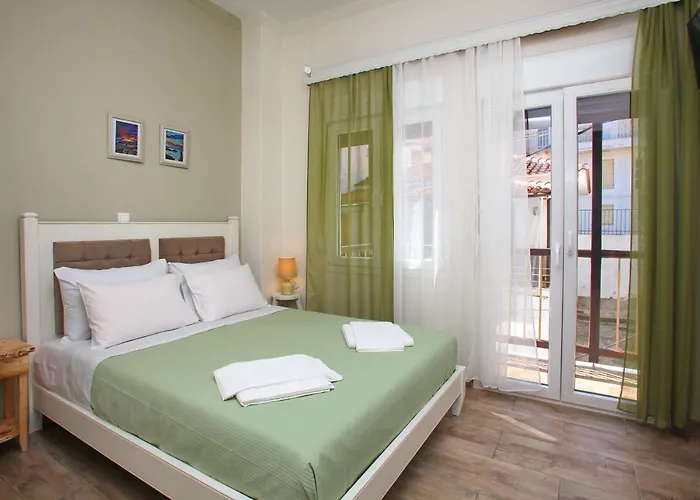 Ioanna's House * Skopelos Town