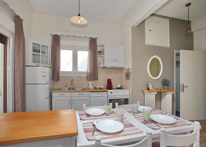 Ioanna's House Apartment *